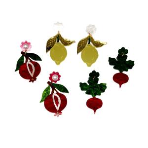 Boucles d'oreilles multicolores avec légumes, fruits, personnalité, mode, radis, citron, grenade Boucles d'oreilles en acrylique - Product Image 1