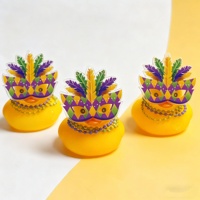 Canards de voiture Wowei Mardi Gras, mini-canards en caoutchouc, ornement de voiture avec mini masque de Mardi Gras, perles, collier, décoration flottante pour le bain