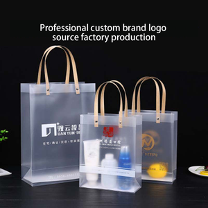 Vente en gros de sac fourre-tout transparent de Noël sac cadeau de boisson imprimé PVC givré avec sac cadeau à main origine du Vietnam - Product Image 3