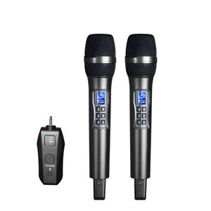 Microfono Wireless Portatile Professionale XTUGA UN-02 con Tubo Metallico per Canto e Conferenze, con Batteria Ricaricabile - Product Image 1