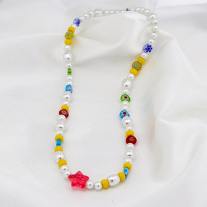 Collar de perlas sintéticas de estilo japonés y coreano con cuentas de estrellas coloridas, cadena corta para clavícula, joyería de moda unisex - Product Image 1