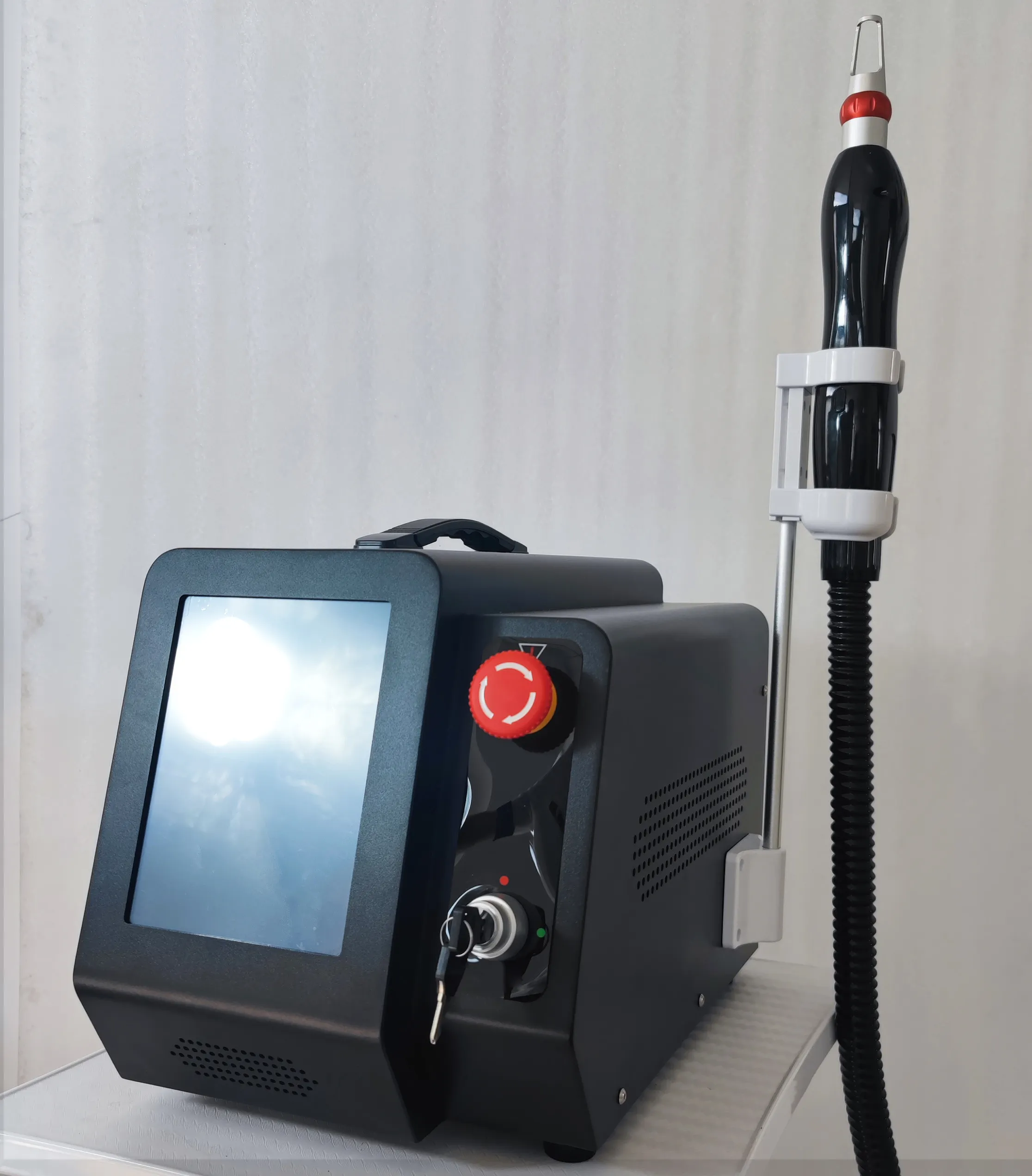 2023 Newest portable pico laser picosecond laser All Pigment melasma Removal and Tattoo Removal 755nm picosecond
