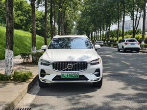 XC60 <span class=keywords><strong>T8</strong></span> Recharge 2024 Híbrido Enchufable <span class=keywords><strong>AWD</strong></span> PHEV SUV de Lujo, Gran Autonomía, Coche Usado en Buen Estado, Envío Rápido - Product Image 1