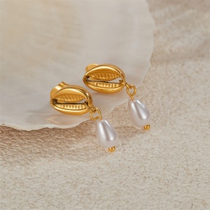 Joyería Vintage Elegante para Mujer, Regalo de Aniversario, A Prueba de Agua, Sin Deslustre, Pendientes de Perlas - Product Image 4