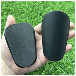 Espinilleras de Fútbol Ligeras y Cómodas con Protección y Anticolisión, Personalizables con Logotipo, para Niños, Jóvenes y Adultos - Product Image 1