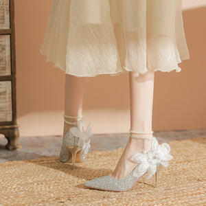 Zapatos de Novia con Tacón de Aguja, Punta en Pico, Altura de 5cm-8cm, Correa en el Tobillo, Decoración Floral, Forro de Satén, Tendencia de Moda - Product Image 3