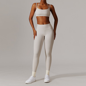 Shorts de Yoga de Cintura Alta para Mujer IStapromo, con Control de Abdomen, Tela Transpirable, Estampado Ligero y Reciclable - Product Image 5