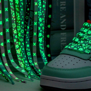 เชือกรองเท้าโพลีเอสเตอร์สะท้อนแสงแบบแบน กว้าง 8 มม. พิมพ์ลาย ยี่ห้อ WEGOODZF คู่หนึ่ง สีสันสดใส สำหรับรองเท้ากีฬา รองเท้าลำลอง ปลอดภัย - Product Image 3