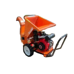 Trituradora de cáscara de coco Trituradora de ramas con motor diésel extraíble Máquina astilladora de madera pequeña Precio de fábrica - Product Image 1