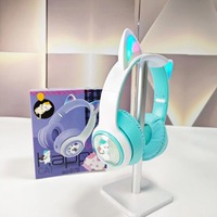 AKZ-07 gratis sampel earphone telinga telinga kucing lucu earbud nirkabel kartun earphone Led cakar telinga kucing lucu earphone telinga kucing imut