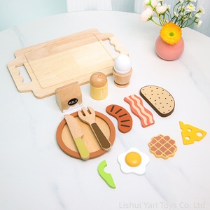 YARI Nuovo Design Set Colazione Giocattolo per Bambini in Legno Naturale con Vassoio per Tagliare Cibo e Giocare - Product Image 5
