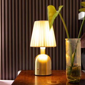 Lampe de table en cristal de luxe de qualité supérieure pour chambre d'hôtel, salon, intérieur, disponible au prix d'exportation - Product Image 1