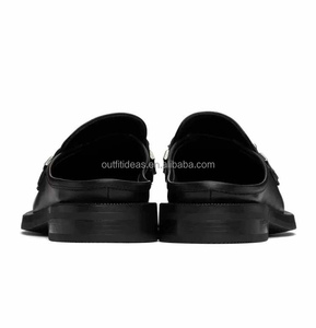 Zapatos de vestir Derby unisex de cuero 100% de alta calidad con correa y cadena, y mules de cuero negro con cadena y punta de bola para <span class=keywords><strong>hombre</strong></span> - Product Image 5