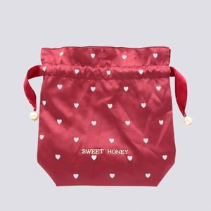 Bolsa de Regalo Navideña de Satén Rojo Suave con Logotipo Personalizado, Bolsa con Cordón para Pelucas, Paquetes, Bolsos, Bufandas, Almohadas - Product Image 6