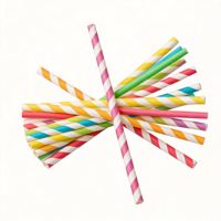 Pailles en papier jetables biodégradables au design attrayant, conçues pour une utilisation écologique