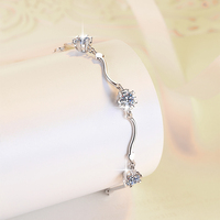 Bracelet minimaliste en argent sterling S925 certifié GRA, serti de six griffes en forme de cœur, coupe ronde, 0,5 CT*3 Moissanite, pour femmes