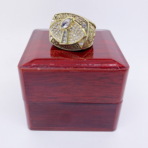 Anillo de <span class=keywords><strong>Campeonato</strong></span> de los Tampa Bay Buccaneers, Aleación de Oro, Campeones <span class=keywords><strong>del</strong></span> <span class=keywords><strong>Mundo</strong></span> de la NFL, Joyería de Recuerdo de Fútbol Americano, Unisex - Product Image 4