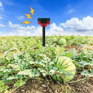 Répulsif solaire pour animaux 360°, lumière rouge, répulsif solaire pour animaux avec détecteur de mouvement, répulsif à ultrasons pour souris - Product Image 1