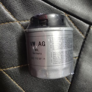 03C115561H กรองน้ำมัน VW AG สำหรับ Volkswagen Golf Audi A3Cc Skoda - Product Image 1