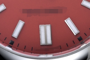 Montre de plongée mécanique pour homme avec panneau rouge, verre saphir, résistance à l'eau 100 bars, fermoir caché, édition limitée, acier inoxydable - Product Image 3