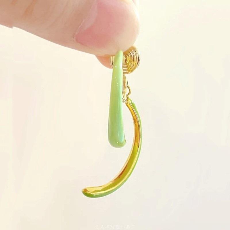 สีเขียว