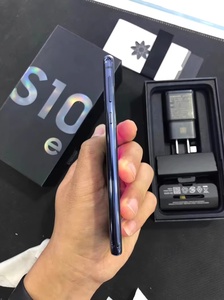 Smartphone Sam Gala <span class=keywords><strong>S10e</strong></span> 4G 99% Neuf Original - Écran AMOLED Dynamique 5.8 pouces, Lecteur d'empreintes digitales latéral, IP68, Charge sans fil, Version Globale - Product Image 5