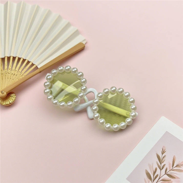 สีเหลือง