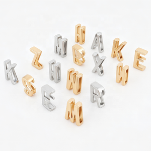 Charm Deslizante Plateado de 20mm 25mm con Iniciales de la <span class=keywords><strong>A</strong></span> <span class=keywords><strong>a</strong></span> la Z, Letras del Alfabeto, <span class=keywords><strong>N</strong></span>úmeros, Accesorios para Bolsos, Charm Deslizante Dorado con Letras y <span class=keywords><strong>N</strong></span>úmeros con Pedrerí<span class=keywords><strong>a</strong></span> - Product Image 3