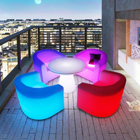 Meubles lumineux à LED pour fête en plein air Événement illuminé Boîte de nuit Salon Barre lumineuse à LED Meubles Chaises Tables Ensemble canapé