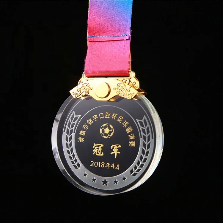 Недорогие персонализированные 3d лазерные гравировки, награды за футбол, Хрустальные стеклянные медали с лентой