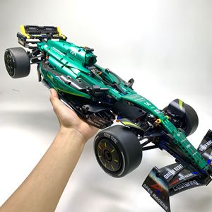 Compatible con los bloques de construcción del Aston Martin Formula F1, juguete mecánico de regalo para niños y niñas de 8 a 13 años, 800 piezas - Product Image 1