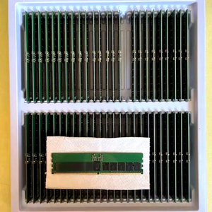 Memoria de Servidor HORNG SHING RDIMM DDR5 32G 6400MHz REG ECC Compatible con HMCG84MEBRA - Product Image 2