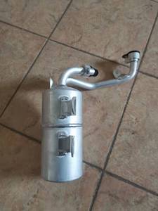 CD-9484 /1354643/3M5H19E647AD/1498865 1512673 8V41-19E647-AC Marque <span class=keywords><strong>ZW</strong></span> / Tuyau de récepteur-sécheur de condenseur de climatiseur - Product Image 3