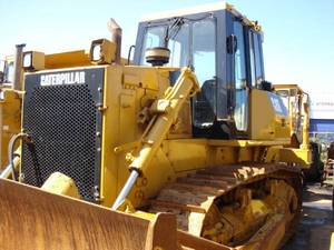 Bulldozer sur chenilles D7G d'occasion, origine japonaise, moment de charge élevé, capacité de bêchage de 4 m, garantie de 6 mois, prix bas, Shanghai - Product Image 2