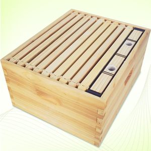 1 Pack New 4L Plastic Bee Feeder 10 <b>Frame</b> <b>Deep</b> Water Feeder for Beehive Beekeeping Tool - Product Image 6