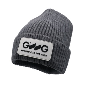 Bonnet de ski tricoté souple à revers, avec logo personnalisé en patch de caoutchouc, bonnet d'hiver doux et élastique, vente en gros - Product Image 5