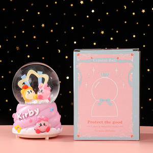 Caja de Música con Bola de Cristal de Kirby, Linda y Animada, con Decoración Brillante para Dormitorio, Regalo Navideño para Estudiantes, Decoración de Escritorio para el Hogar - Product Image 3