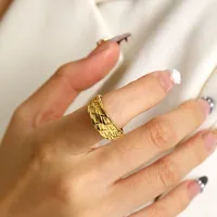 Retro Geflochtener Verstellbarer Offener Ring, Edelstahl, Vergoldet Schicker Minimalistischer Mode-Täglicher Schmuck für Damen