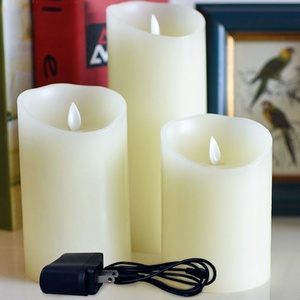 Trío de Velas LED Recargables con Brillo Continuo y Puntas Onduladas para un Ambiente Duradero Durante Toda la Noche, Vela LED de Parafina - Product Image 5