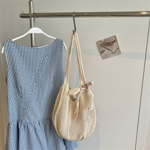 Lazy Style Hollow Straw Woven Tote Bag For Women <b>Large</b> Capacity Beach Vacation Casual Single Shoulder Handbag With Lace <b>Bow</b> - Product Image 5