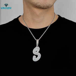Colgante de Moissanita <span class=keywords><strong>con</strong></span> <span class=keywords><strong>Letras</strong></span> Empalmadas Personalizadas, Plata de Ley 925, Chapado en Oro, <span class=keywords><strong>Letras</strong></span> del Alfabeto, Placa <span class=keywords><strong>con</strong></span> Nombre, Amuleto, Regalo para Artistas de Hip Hop y Fans - Product Image 1