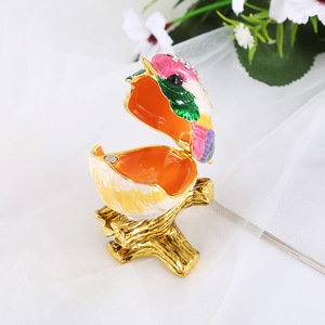 Boîte à bijoux décorative <span class=keywords><strong>de</strong></span> petite taille en gros, boîte à bijoux en émail peinte à la main, oiseau chanteur pour le rangement ou la remise <span class=keywords><strong>de</strong></span> cadeaux, ornements en métal - Product Image 3