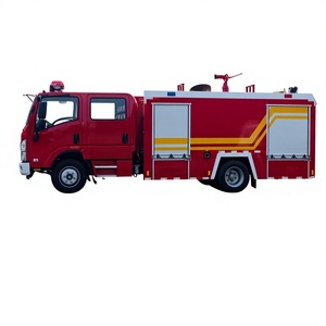 Pulvérisateur à réservoir d'eau de 4000 litres, diesel, camion de pompiers multifonctionnel neuf de haute qualité, hauteur de travail nominale de 50 mètres - Product Image 1