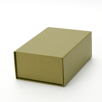 Boîte en carton ondulé gaufré avec fermeture magnétique, recyclable et écologique, design couleur personnalisé pour bougies e-commerce durables