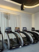 Cinta de correr comercial de suministro de fábrica para uso en gimnasio de Fitness profesional Body Fit Fitness Motor eléctrico para correr cinta de correr
