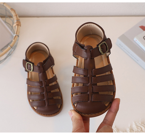 Nouvelles sandales d'été en cuir plates pour tout-petits, style européen et américain, avec design ajouré tressé, chaussures pour enfants - Product Image 5
