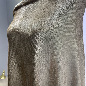 Tela de <span class=keywords><strong>Tul</strong></span> Elástica de Punto Bordado con Lentejuelas Doradas de 3 mm y Bordado Blanco, 96% Rayón, 4% Spandex, para Vestidos de Novia - Product Image 3