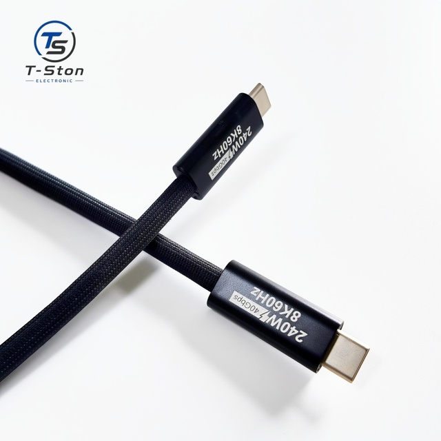 Custom USB4 Type-C Cable 40Gbps 240W PD Fast Charging 8K Video Output USB-C to USB-C Nylon Braided Data Cable OEM ODM