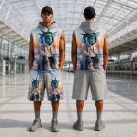Ensemble deux pièces pour couple, t-shirt et gilet à capuche sans manches imprimé dessin animé, associé à un pantalon court, personnalisable avec des motifs