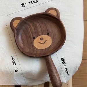 Plato de Madera de Nogal Negro con Diseño de Oso de 20 cm con Asa, Bandeja para Servir con Diseño de Dibujos Animados - Product Image 1